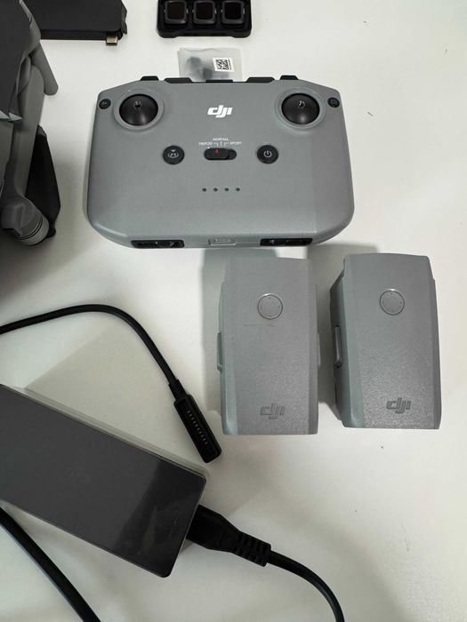 Drone Dji Mavic Air 2 Fly more combo (Apenas 10 minutos de utilização)