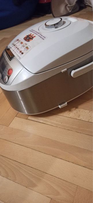 Продам терміново Мультиварка