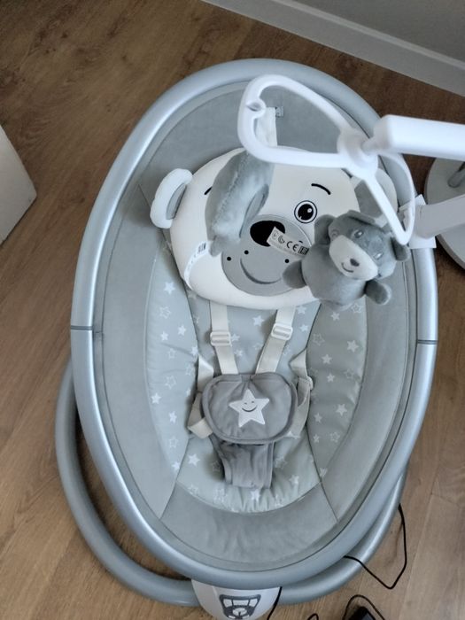 Bujaczek , leżaczek miś SMIKI Smyk