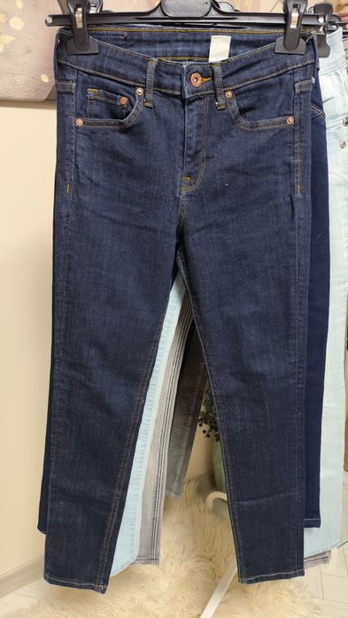 Spodnie jeansowe w zestawie 6 par