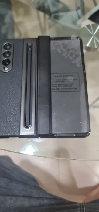 Samsung galaxy Z fold 4