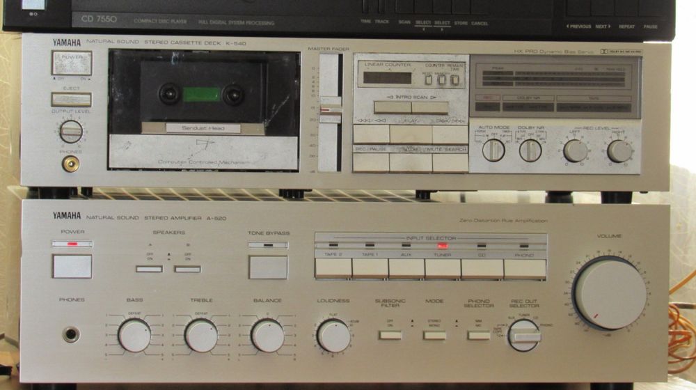 Yamaha A520 Yamaha K540