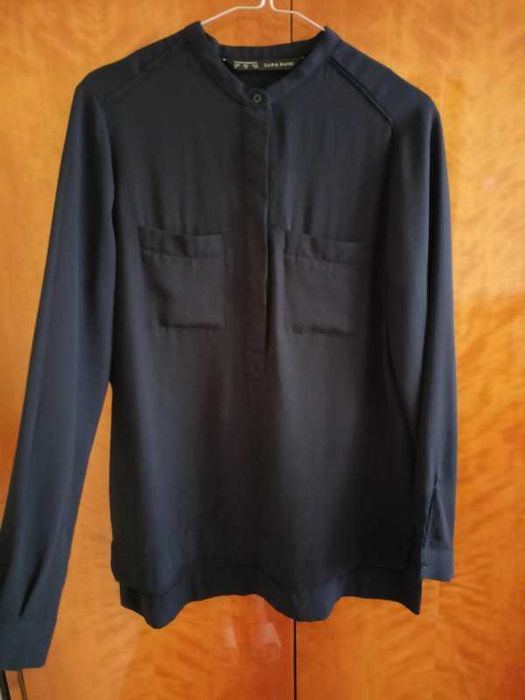 Granatowa koszula firmy Zara