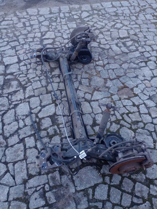 Belka tył Berlingo IV /Rifter