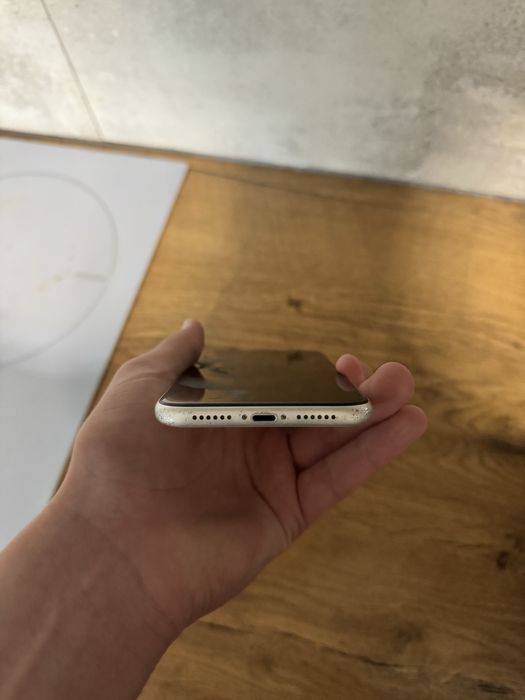 Iphone 11 64gb.Nie otwierany