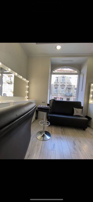 Робоче місце Львів , Франка,46