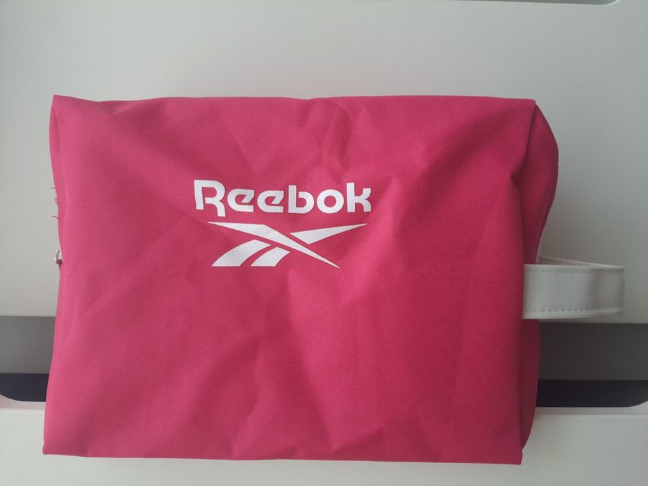 Bolsa/Necessaire Reebok