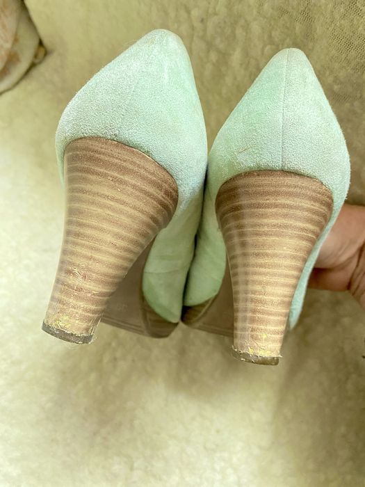 Czółenka na slupku Tamaris 39