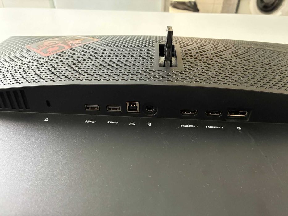 Monitor Omen 24.5' 1080p 144Hz (Ler descrição)