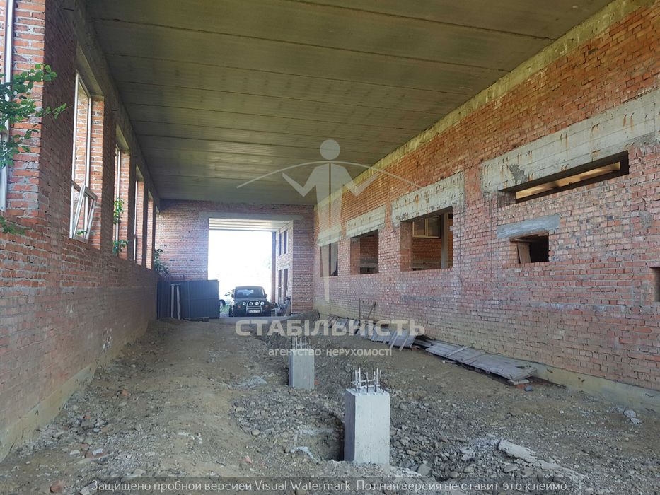 Продаж приміщення 1800 м2. Ділянка 68 с. Тисменицька траса. Під Бізнес
