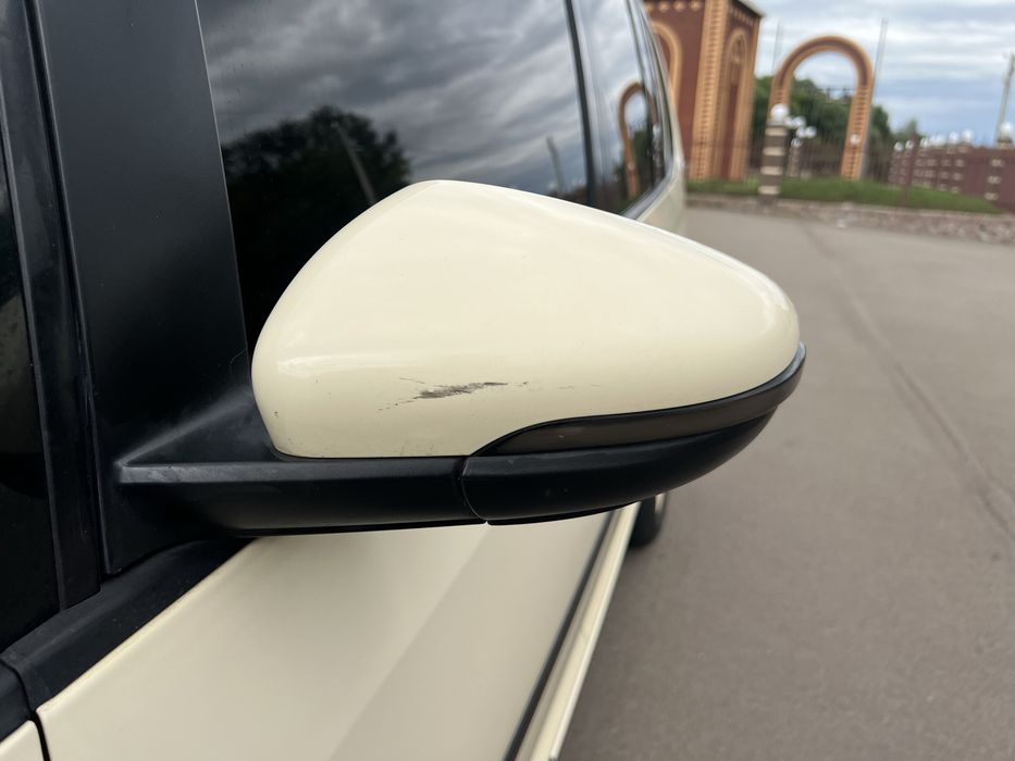 VW TOURAN 2012 1.4 газ метан/бензин