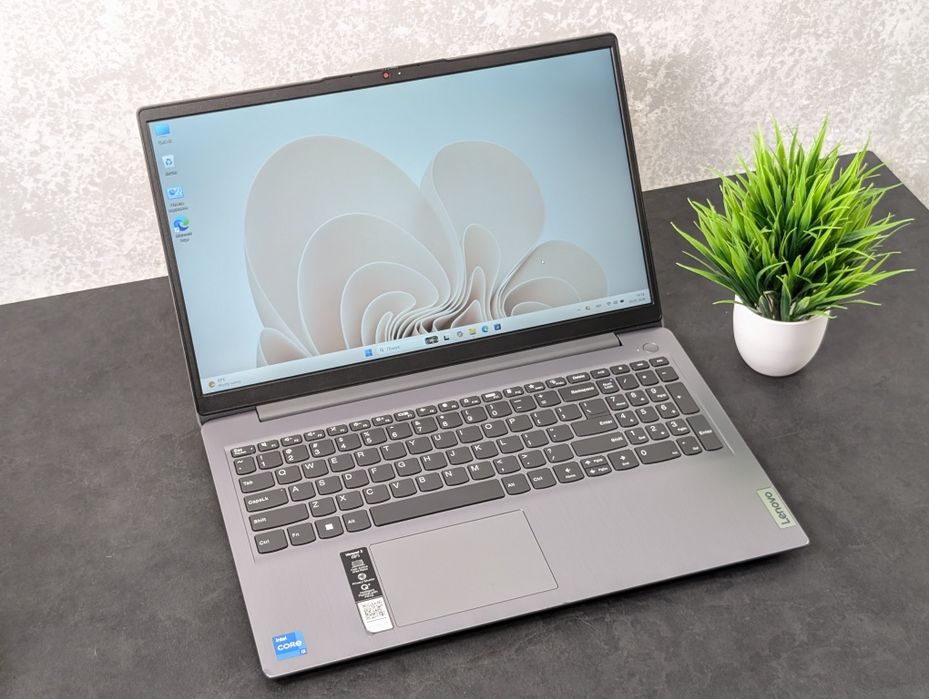 core i3 1115g4 - купити ноутбуки Lenovo - Ціна на OLX.ua
