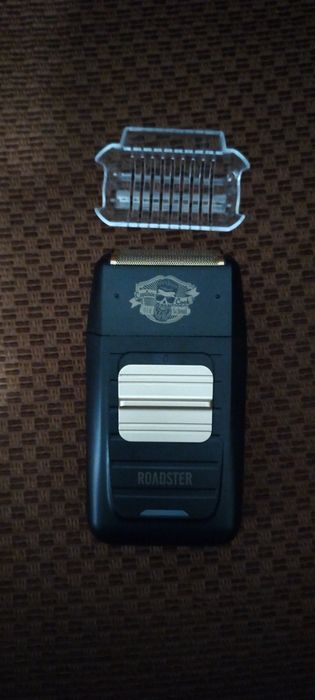 Máquina de barbear e rapar Roadster Captain Cook