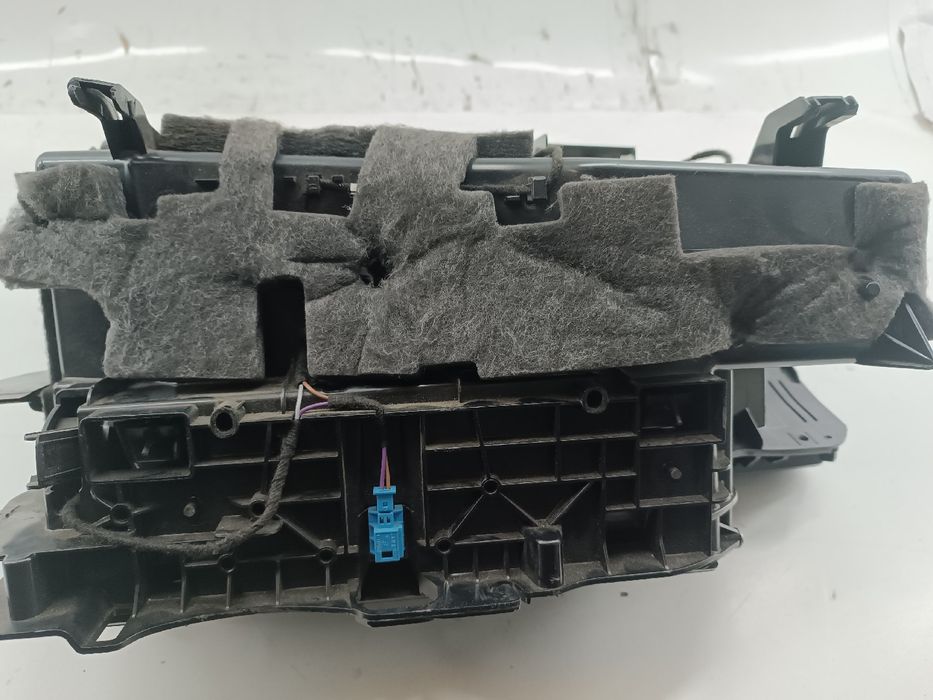 Porta luvas - mercedes-benz c-class (w204) | 07 - 15