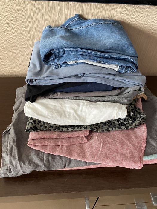 14 одиниць для вагітних та годуючих S-M