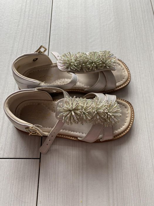 Босоножки на девочку Zecchino Doro