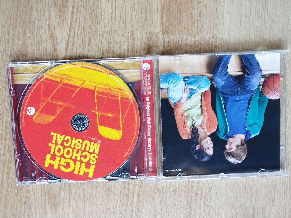 CDs + DVD High School Musical - Disney Channel