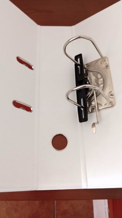 6 Pastas novas com argolas lombada estreita e larga  paga só 4€