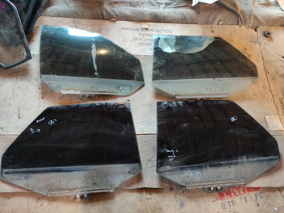 Продам стекло ВАЗ 2105, 2106, 2107, 2108, 2109, 2110, 2111, 2114, 2115