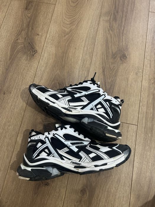 Balenciaga runner