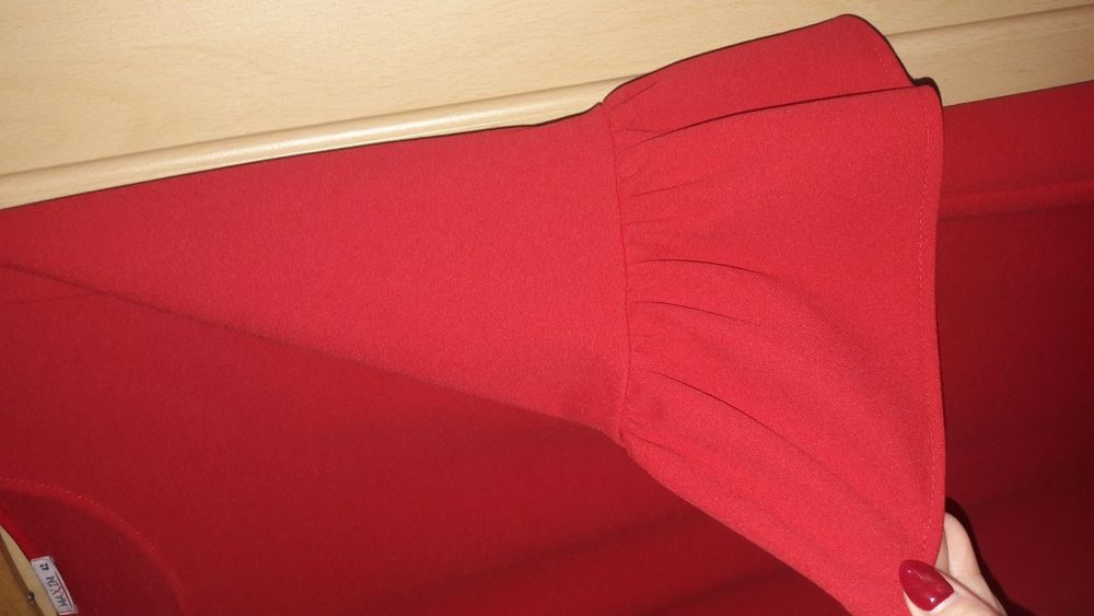 Sukienka Czerwona 42