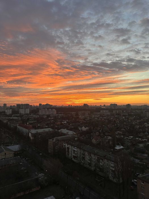 Продаж квартири з новим ремонтом Нивки Щербакывського 52