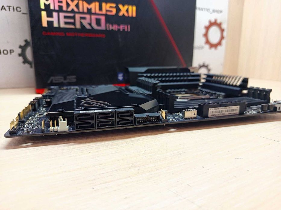 Материнська плата Asus ROG Maximus XII Hero (Wi-Fi) (s1200, Intel Z490, PCI-Ex16)