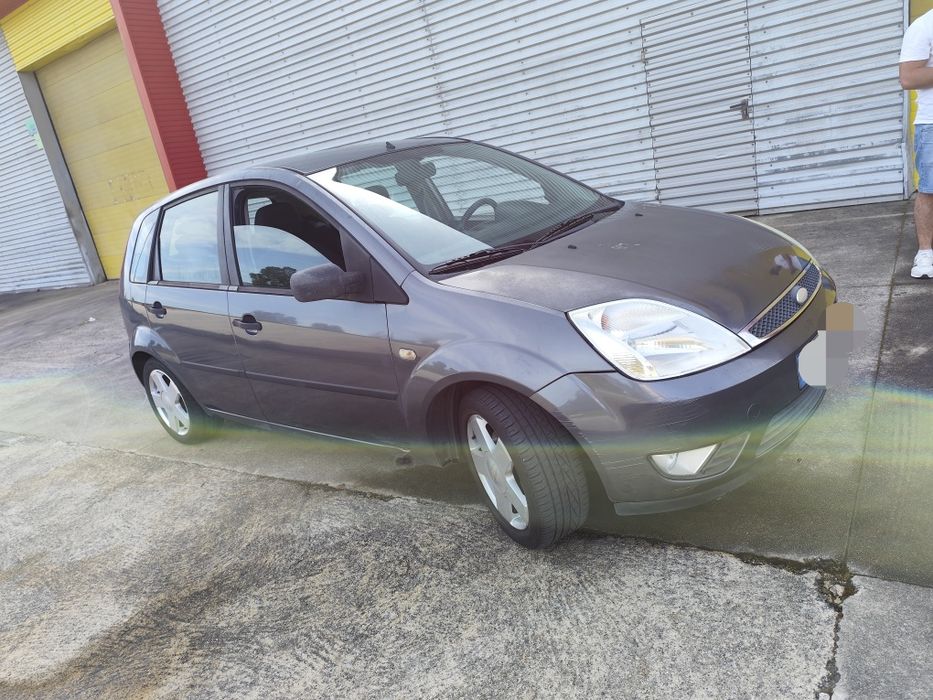 Ford fiesta 1.2 gasolina