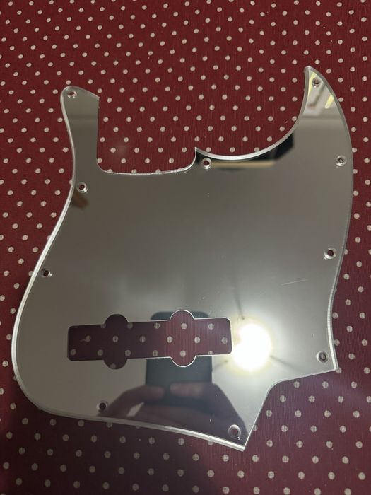 Pickguard Jazz Bass