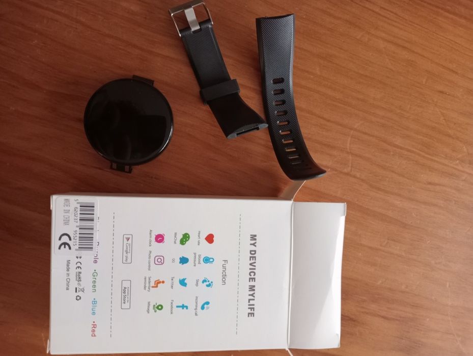 Smartwatch preto