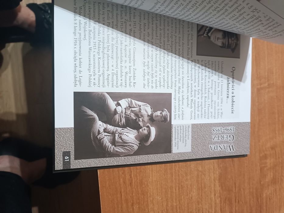 Książka peowniaczki