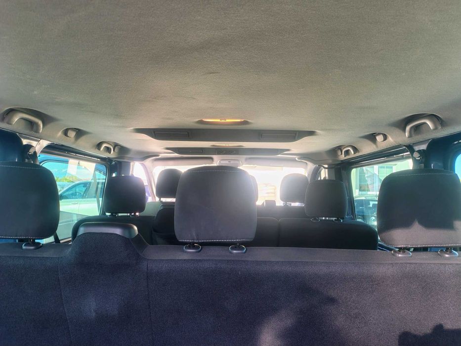 Wynajem/ wypożyczalnia bus 9 osób, Long Radom Warszawa