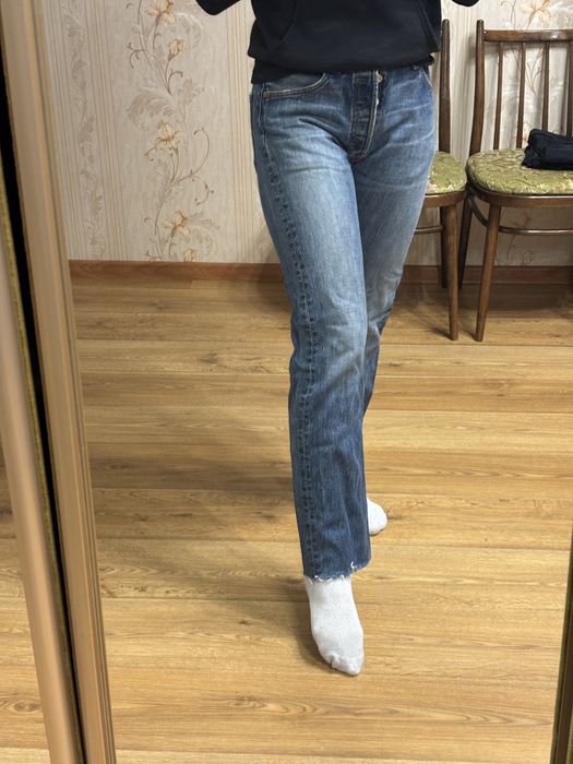 Джинси Levis синнього корьору