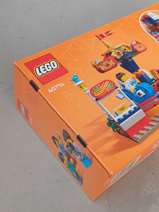LEGO 40714 Viagem de Carrossel