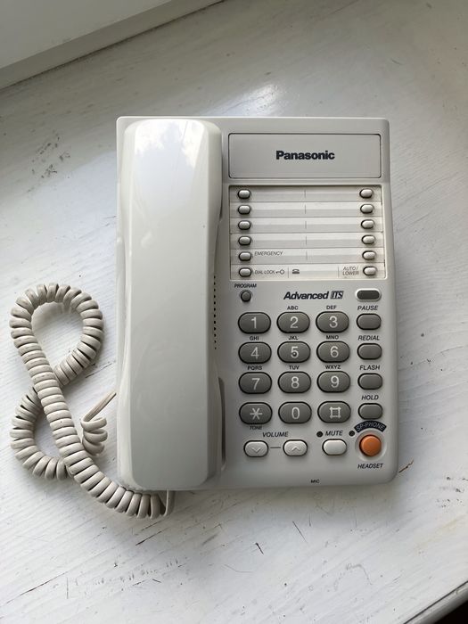 Телефон офісний