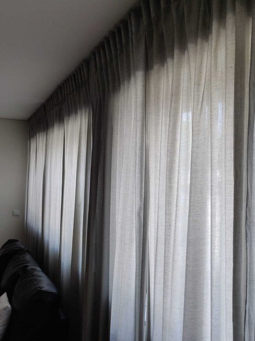Cortinas com varão invisível
