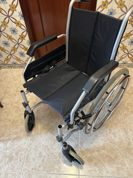 Cadeira de Rodas