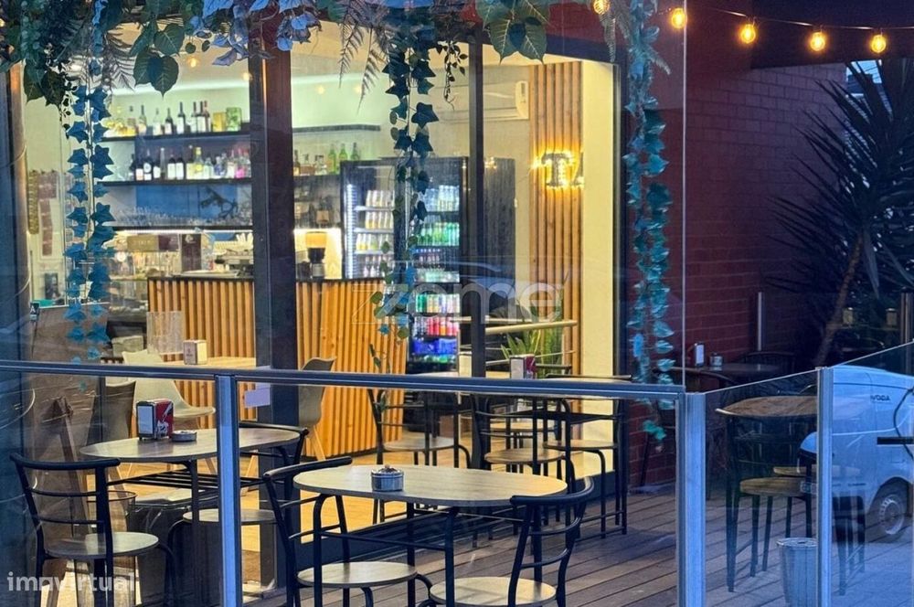 Restaurante Tapas / Cafetaria em Fraião!