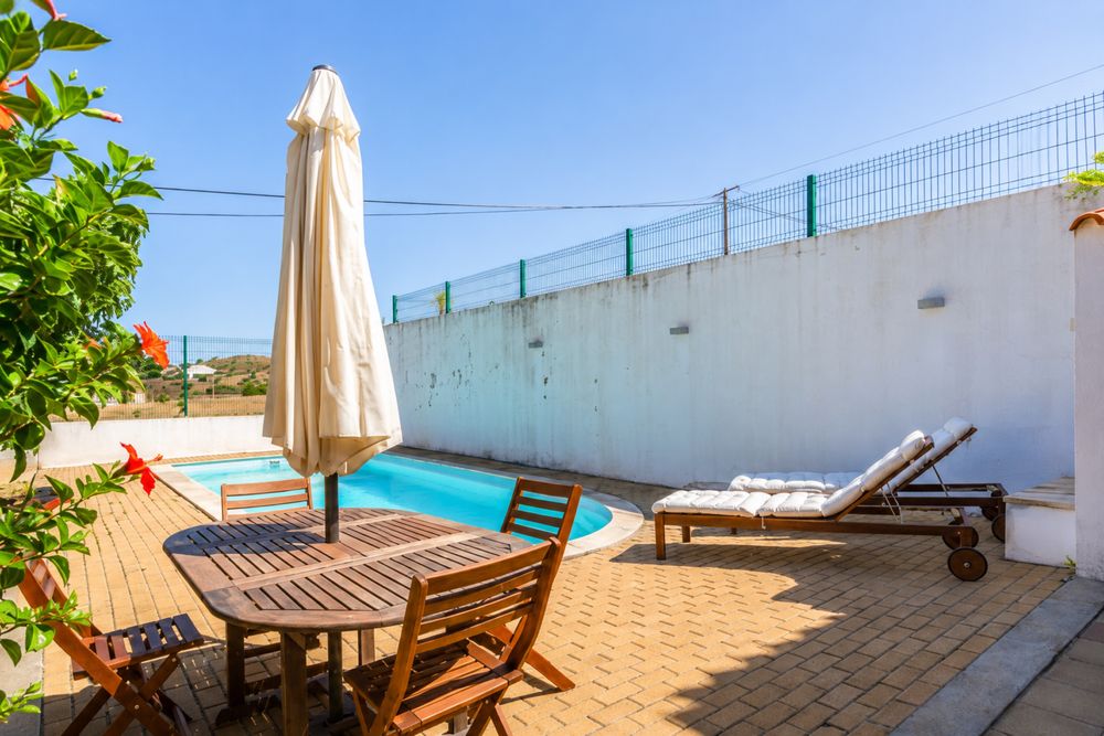 Moradia V2 com Piscina  -  FERIAS - Castro Marim -