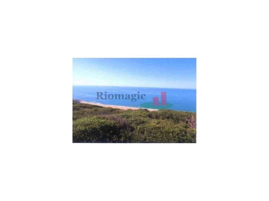 Terreno São Martinho do Porto ***RIOMAGIC*** SEM VIABILIDADE DE CON... — Famalicão, Leiria