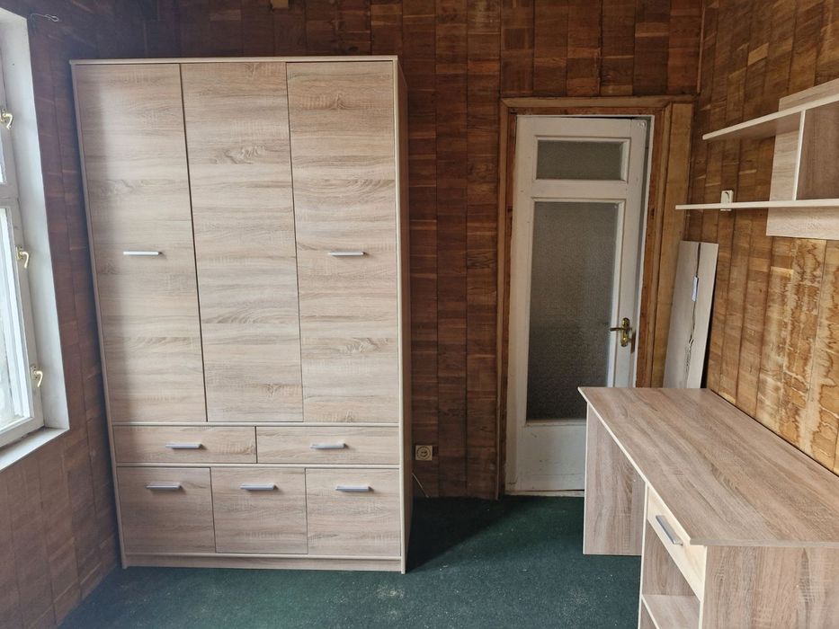 ВЛАСНИК продае будинок з выходом до річки.