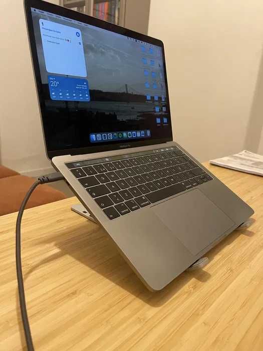 Macbook Pro 13" 256Gb Touch Bar Space Gray Caixa