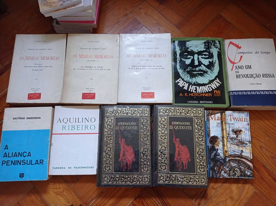 Livros Diversos: Mark Twain, Building Stories, outros