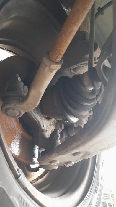 Manga de eixo frente esquerda FORD C-Max (DM2)