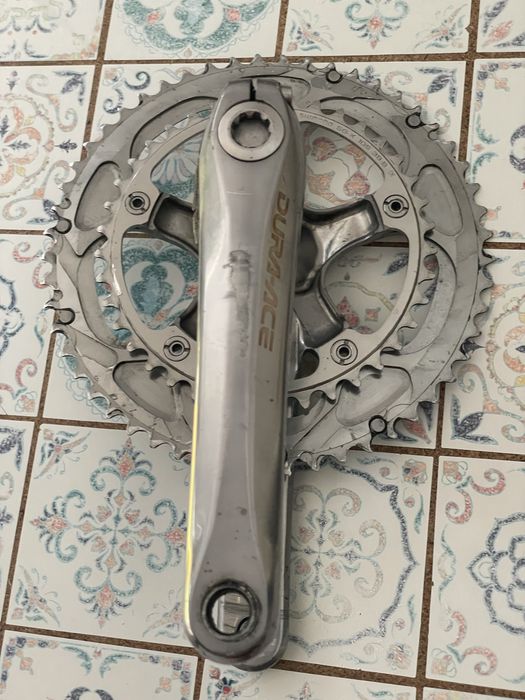 Pedaleira e desviadores Shimano Dura-ace, cassete Ultegra 9v