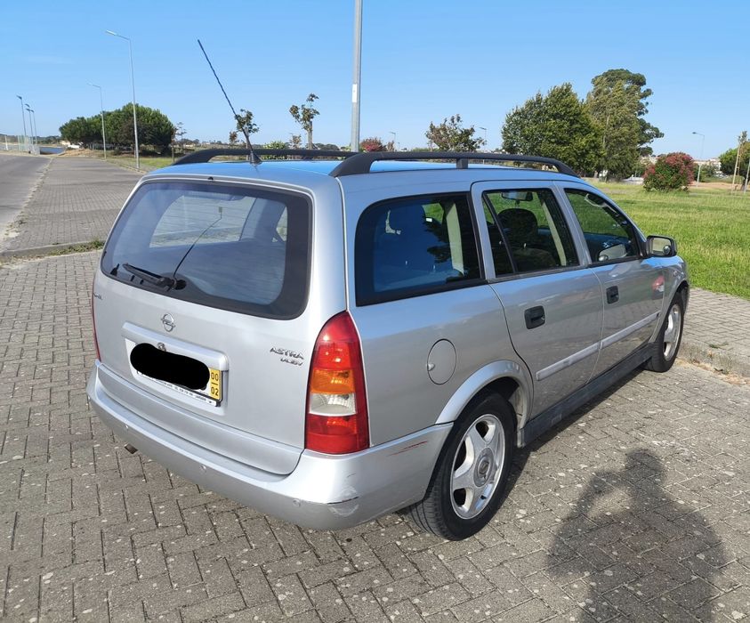 Opel Astra Caravan — fotografia 9