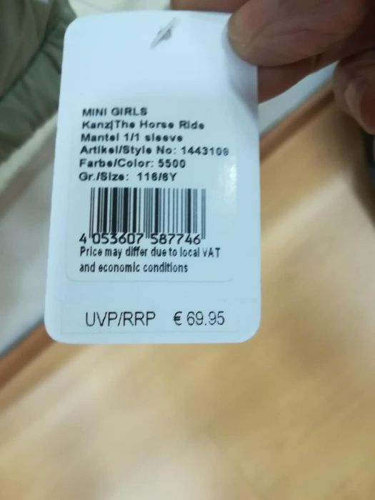 Kispo de Menina Marca Kanz Cor.Verde claro Tam 6 Anos