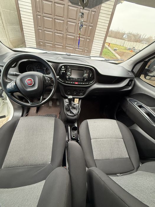 Fiat Doblo 1,6  D 2018  грузовой фургон .