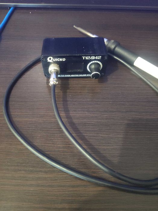 Stacja Lutownicza Quicko T12-942 z Zasilaczem Meanwell RS-150-24