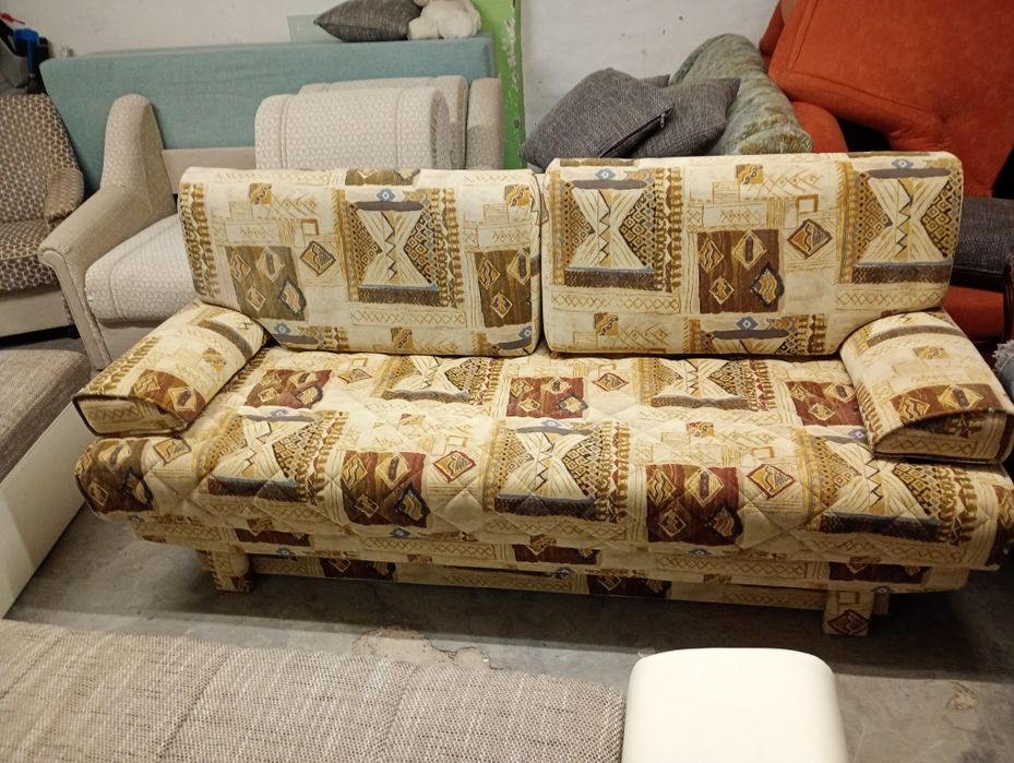 Sofa trzyosobowa rozkladana